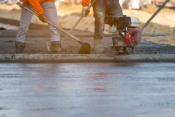 Best Driveway Concrete Repair  in Eagle Lake, MN